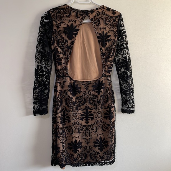 DEX size small dress - Picture 6 of 7